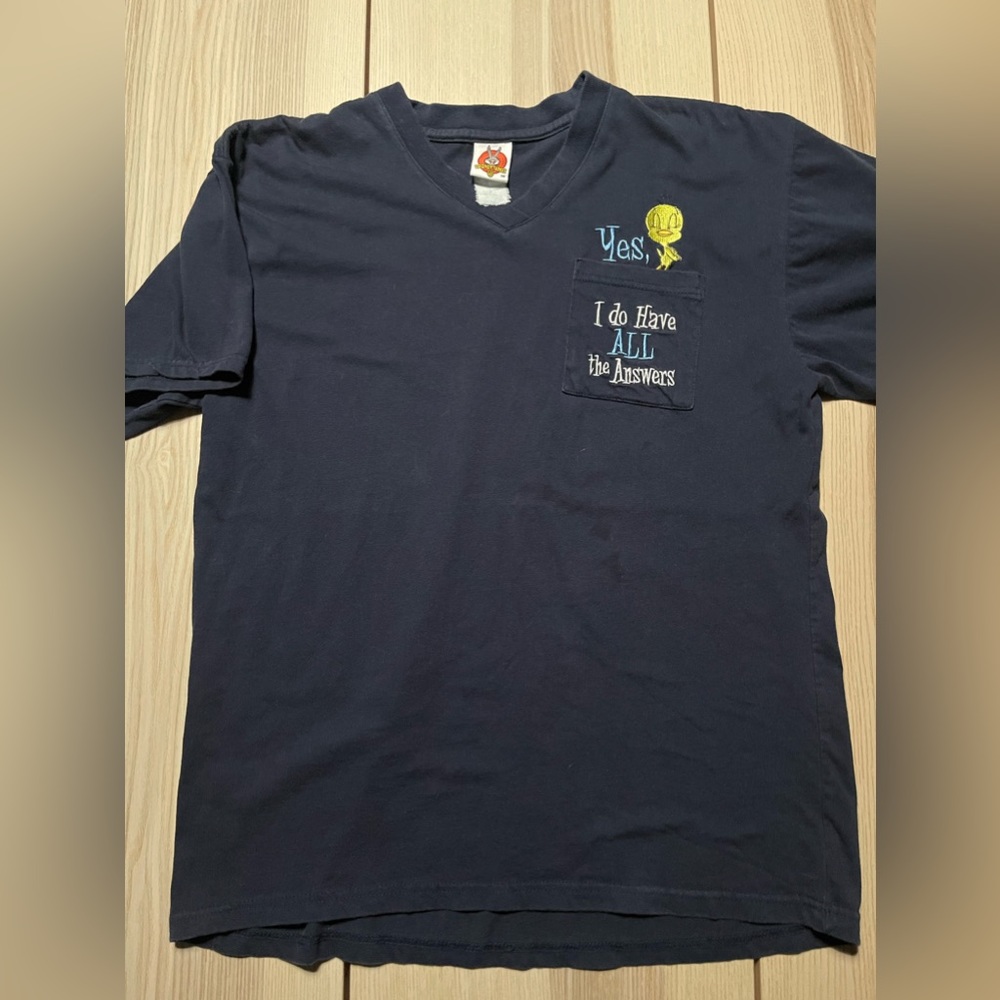 Vintage Y2K Tweety Bird Looney Tunes Pocket Logo V-Neck‎ Shirt